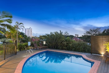 the wellington apartment hotel