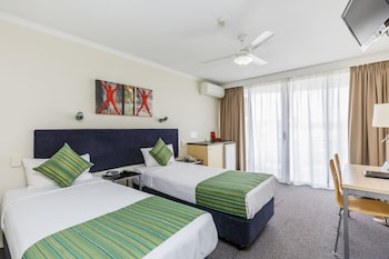 the wellington apartment hotel