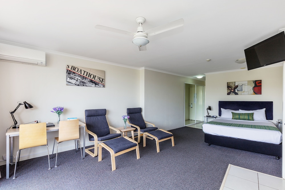 the wellington apartment hotel