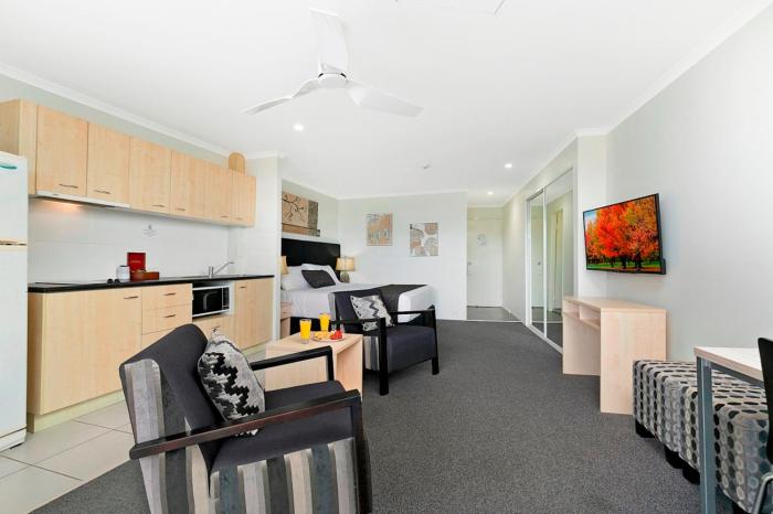 the wellington apartment hotel