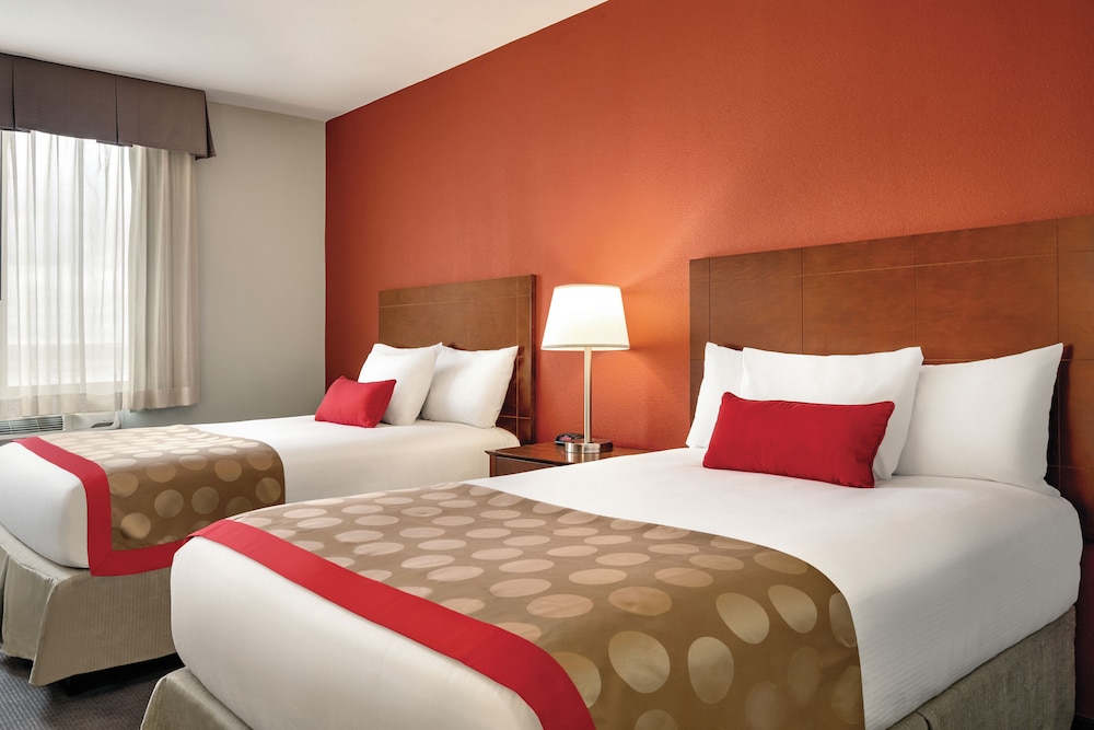 bakken airport xwa hotel and studios