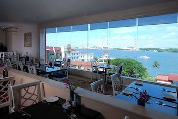 berjaya waterfront hotel