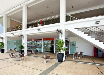 tune hotel danga bay johor