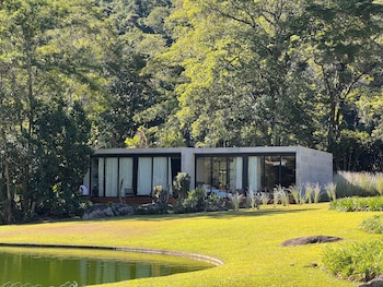 casa marambaia hotel