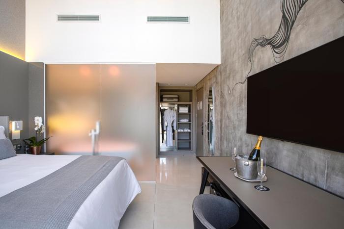 suryaa hotel pinhais curio collection by hilton