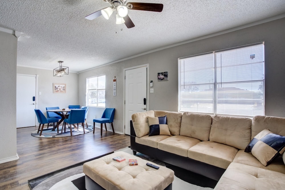 la palma lodge near texas tech and top restaurants