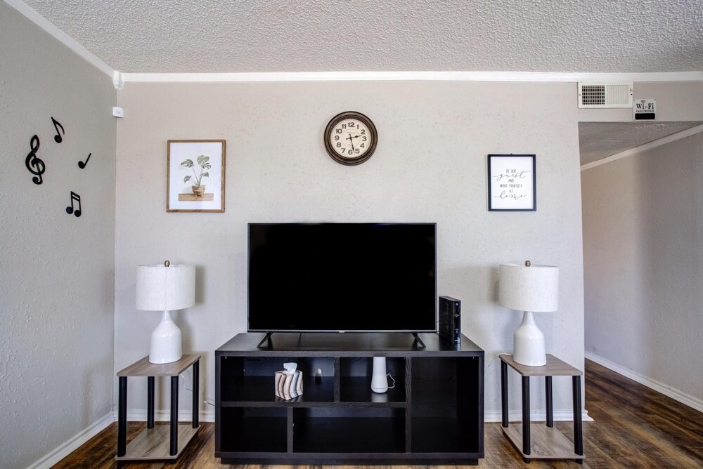 la palma lodge near texas tech and top restaurants