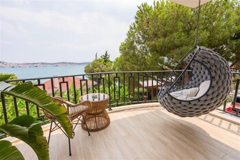 cunda pier otel