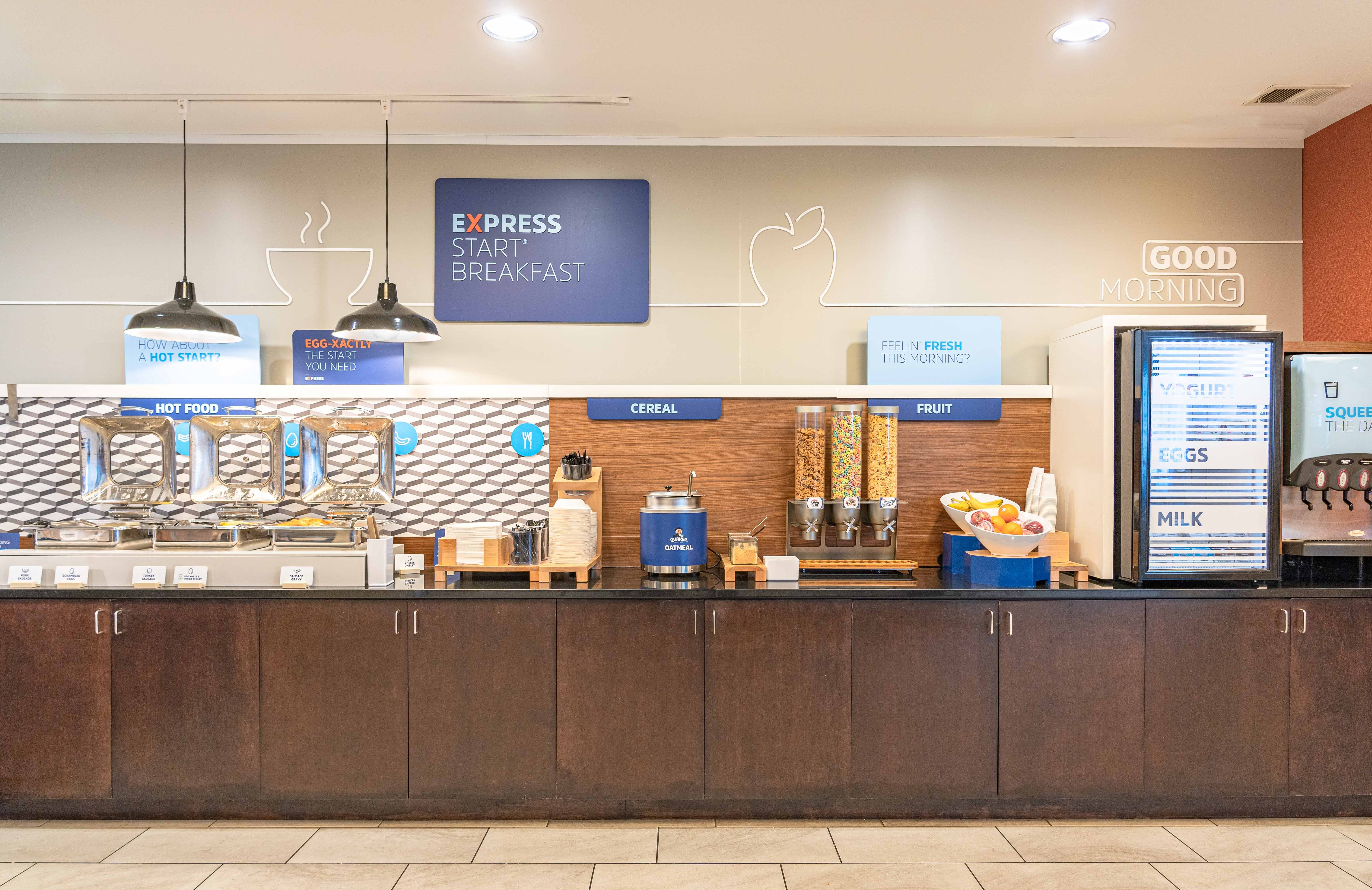 holiday inn express columbus easton
