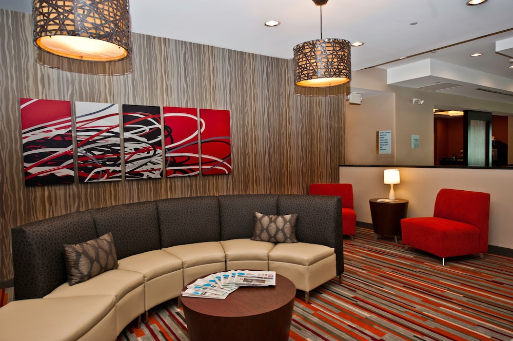 holiday inn express columbus easton