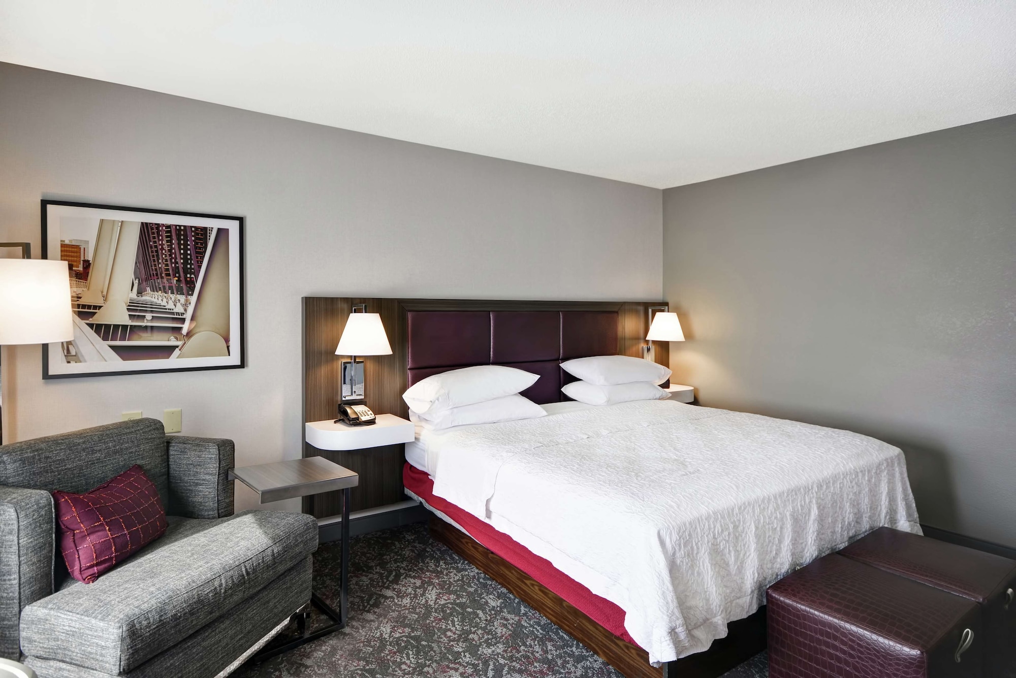 hampton inn and suites columbus easton area