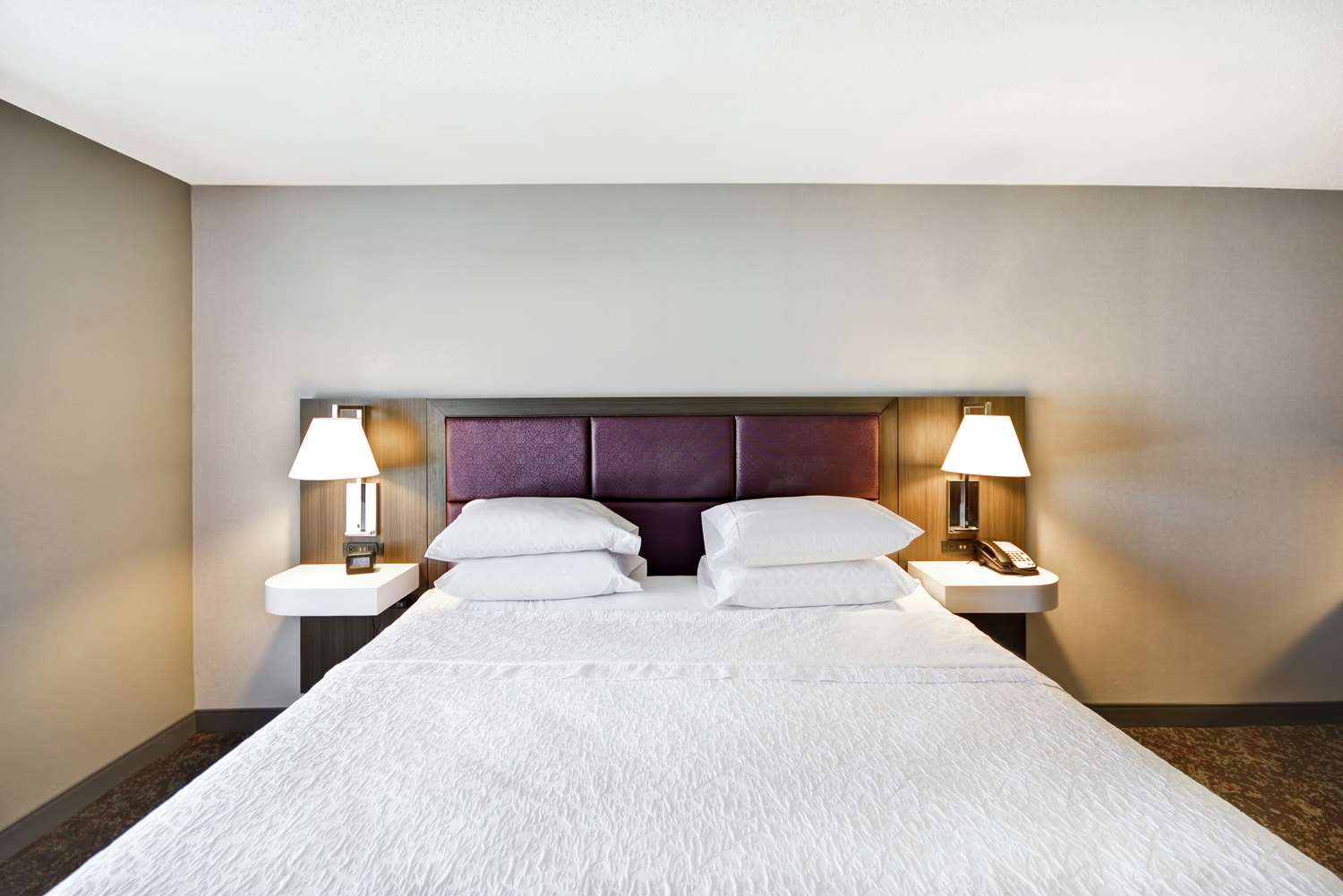 hampton inn and suites columbus easton area