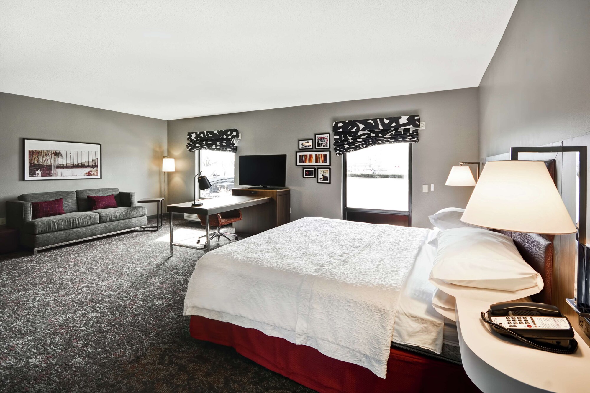 hampton inn and suites columbus easton area