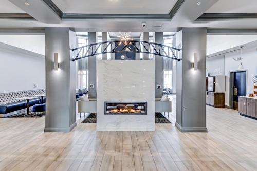 holiday inn express and suites columbus osu medical center