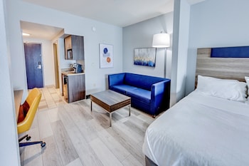 holiday inn express and suites columbus osu medical center