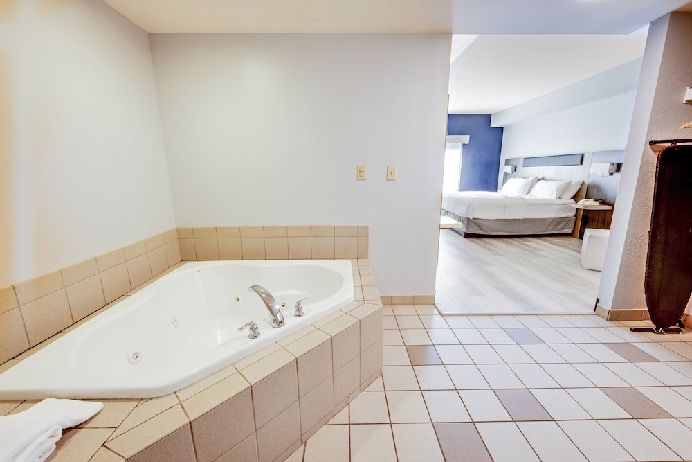 holiday inn express and suites columbus osu medical center