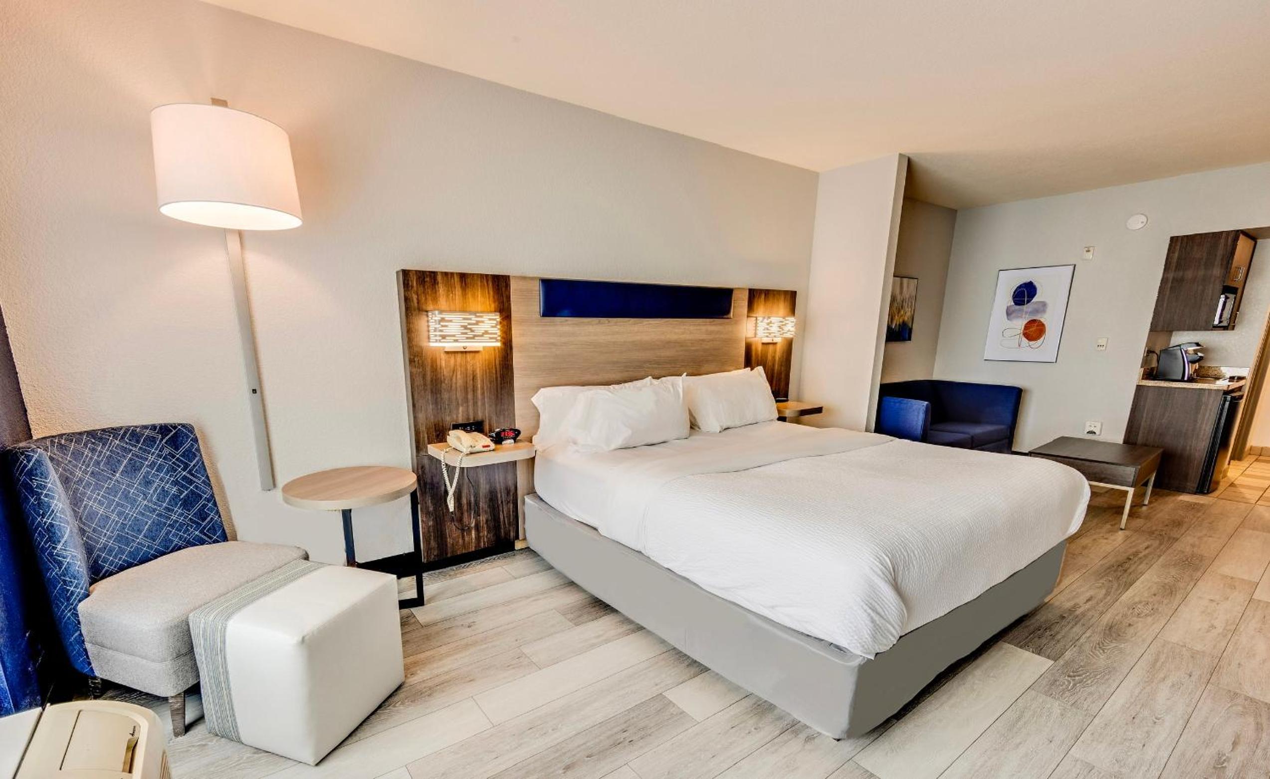 holiday inn express and suites columbus osu medical center