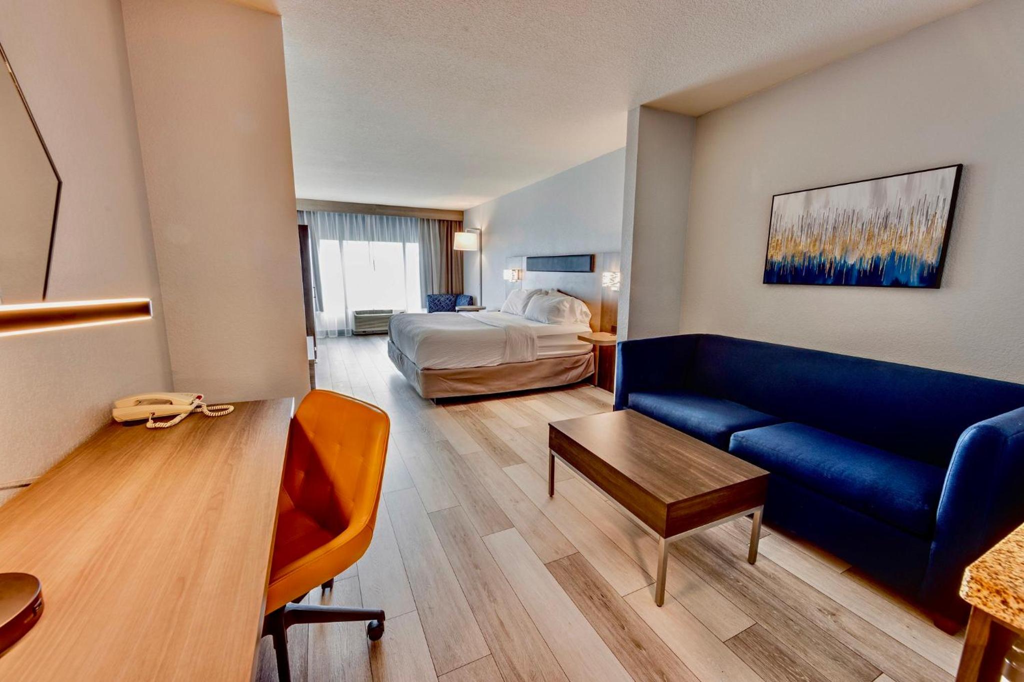 holiday inn express and suites columbus osu medical center