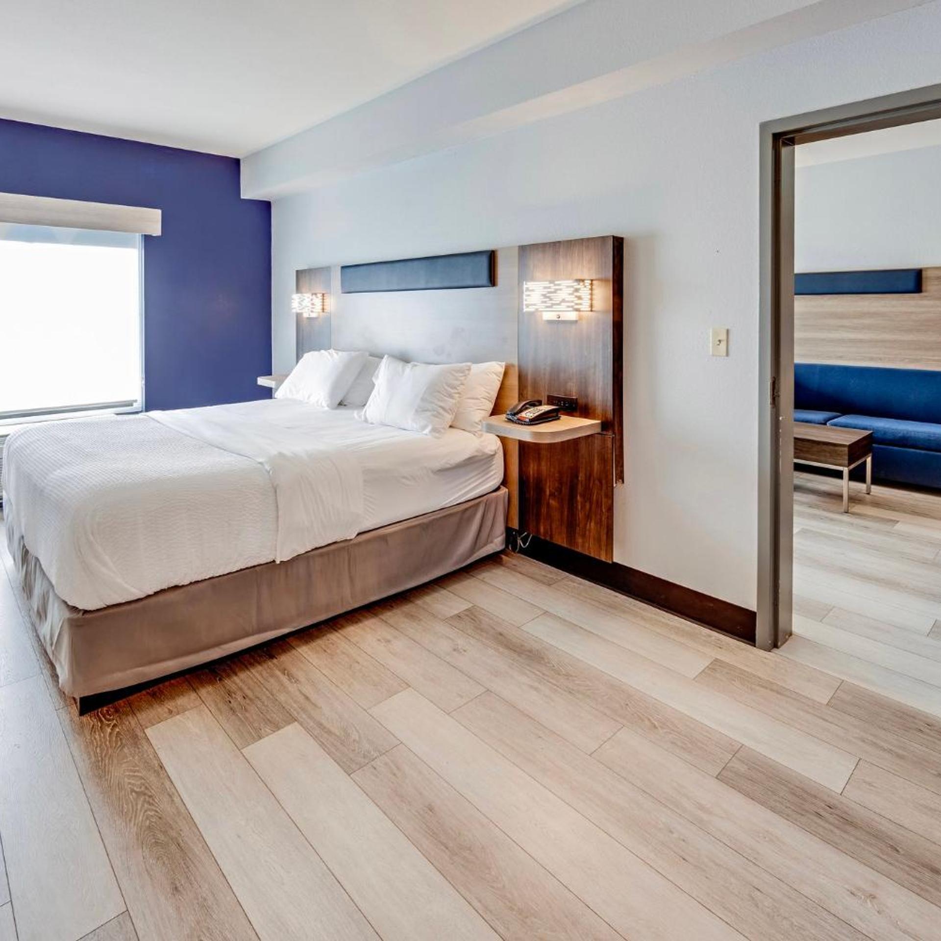 holiday inn express and suites columbus osu medical center