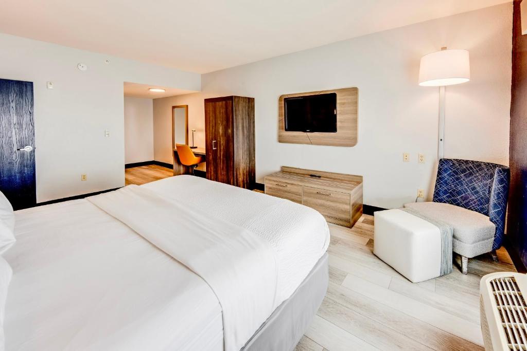 holiday inn express and suites columbus osu medical center