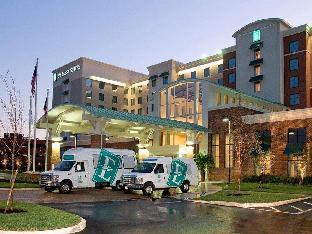 embassy suites columbus airport