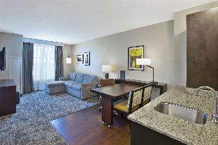 embassy suites columbus airport
