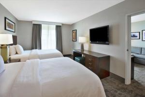 embassy suites columbus airport
