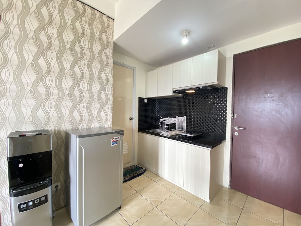 bright 2br at tamansari panoramic apartment