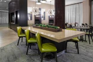 courtyard by marriott downtown memphis