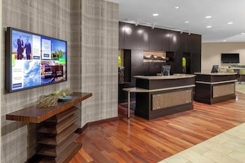 courtyard by marriott downtown memphis