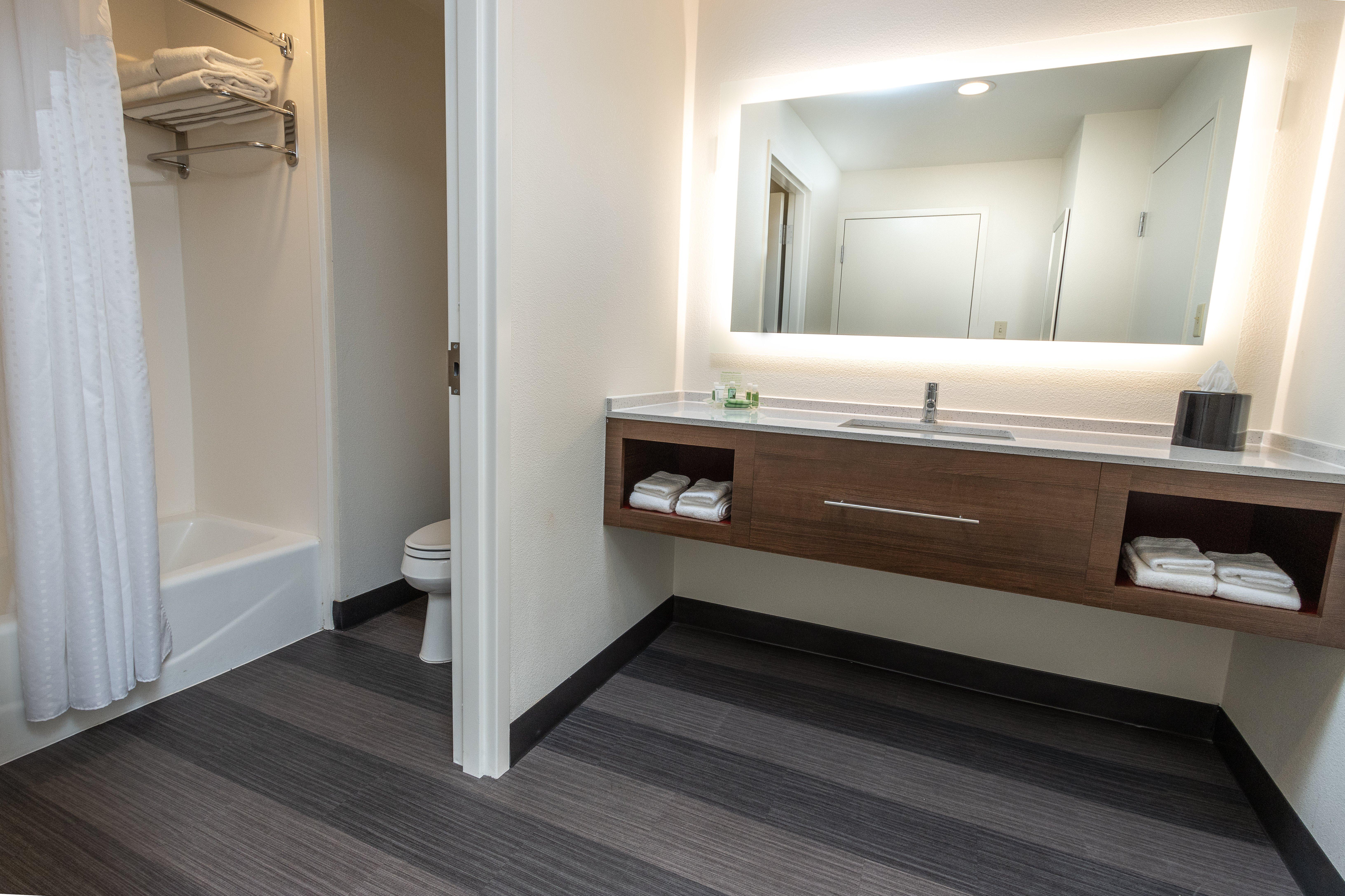 holiday inn hotel and suites memphis wolfchase galleria by ihg