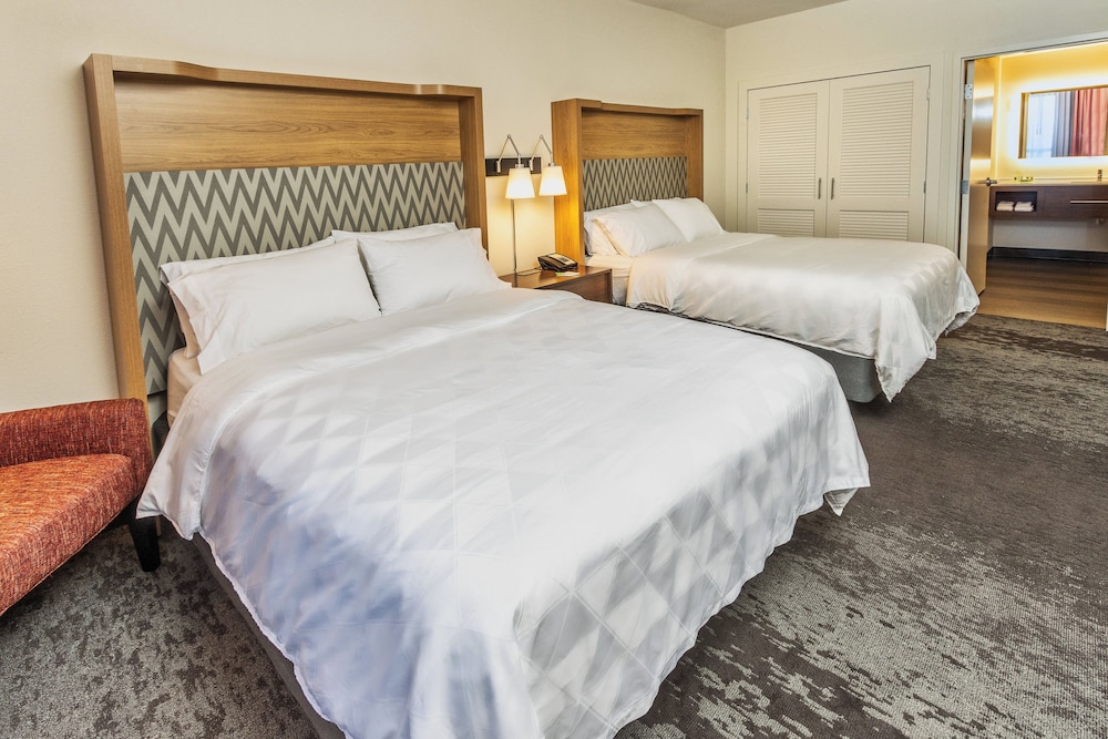 holiday inn hotel and suites memphis wolfchase galleria by ihg
