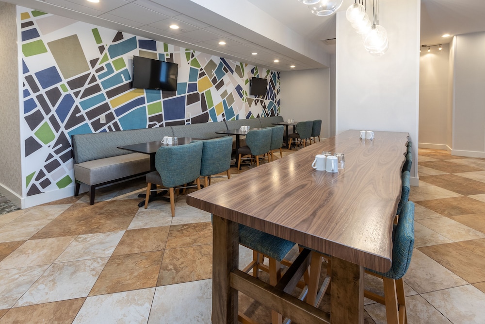 holiday inn hotel and suites memphis wolfchase galleria by ihg