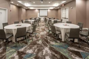 holiday inn hotel and suites memphis wolfchase galleria by ihg