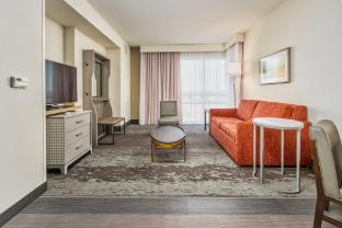 holiday inn hotel and suites memphis wolfchase galleria by ihg