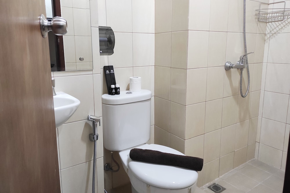 simply studio at vida view makassar