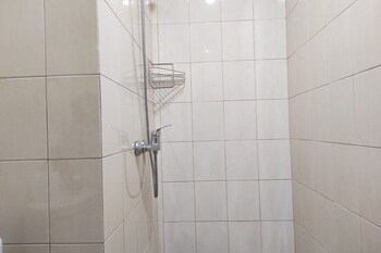 simply studio at vida view makassar