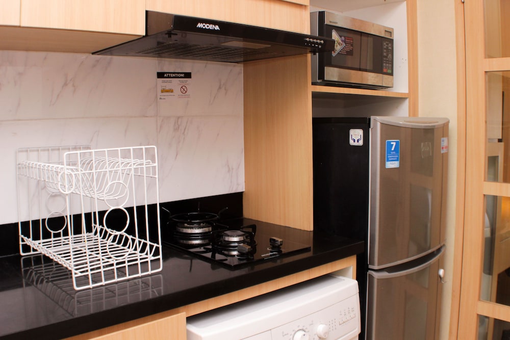 comfort studio room at oasis cikarang apartment