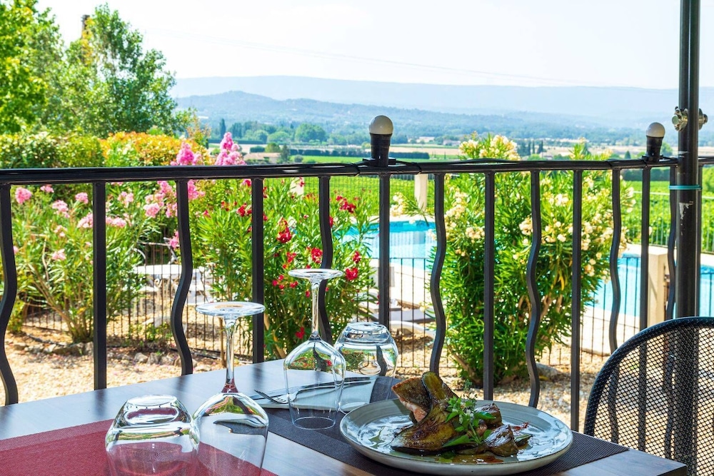 hostellerie des commandeurs