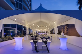max beach resort