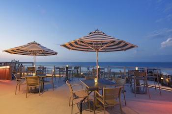 max beach resort