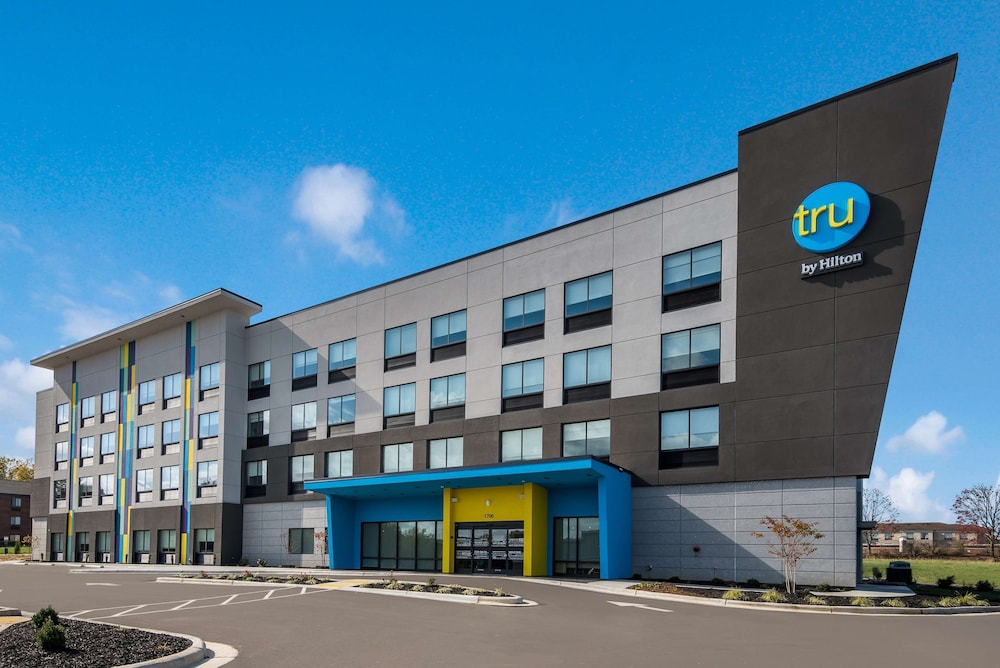 tru by hilton greensboro nc