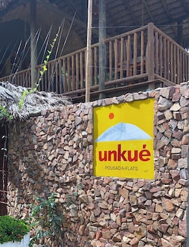 unkue pousada flats