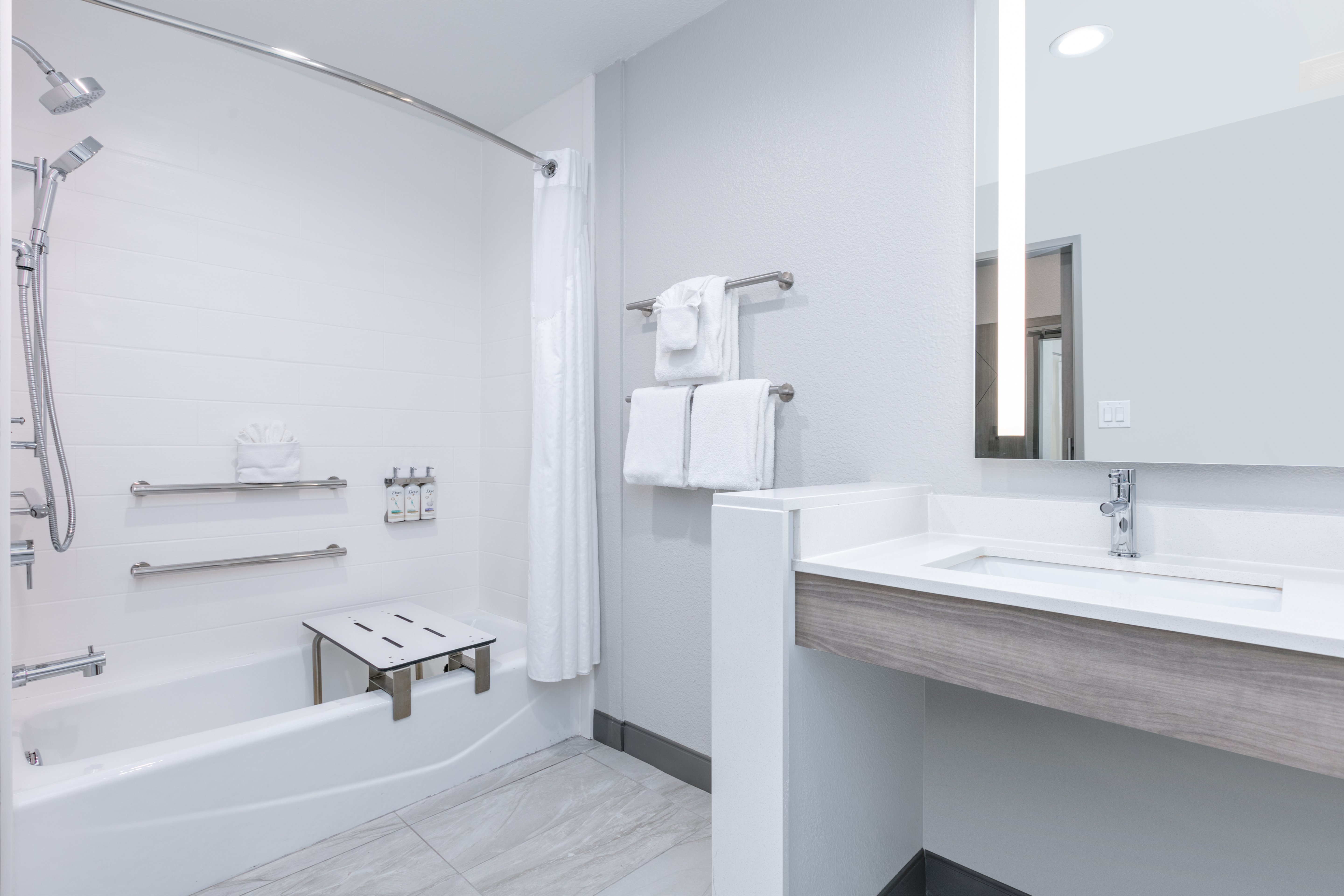 holiday inn express and suites dallas plano north