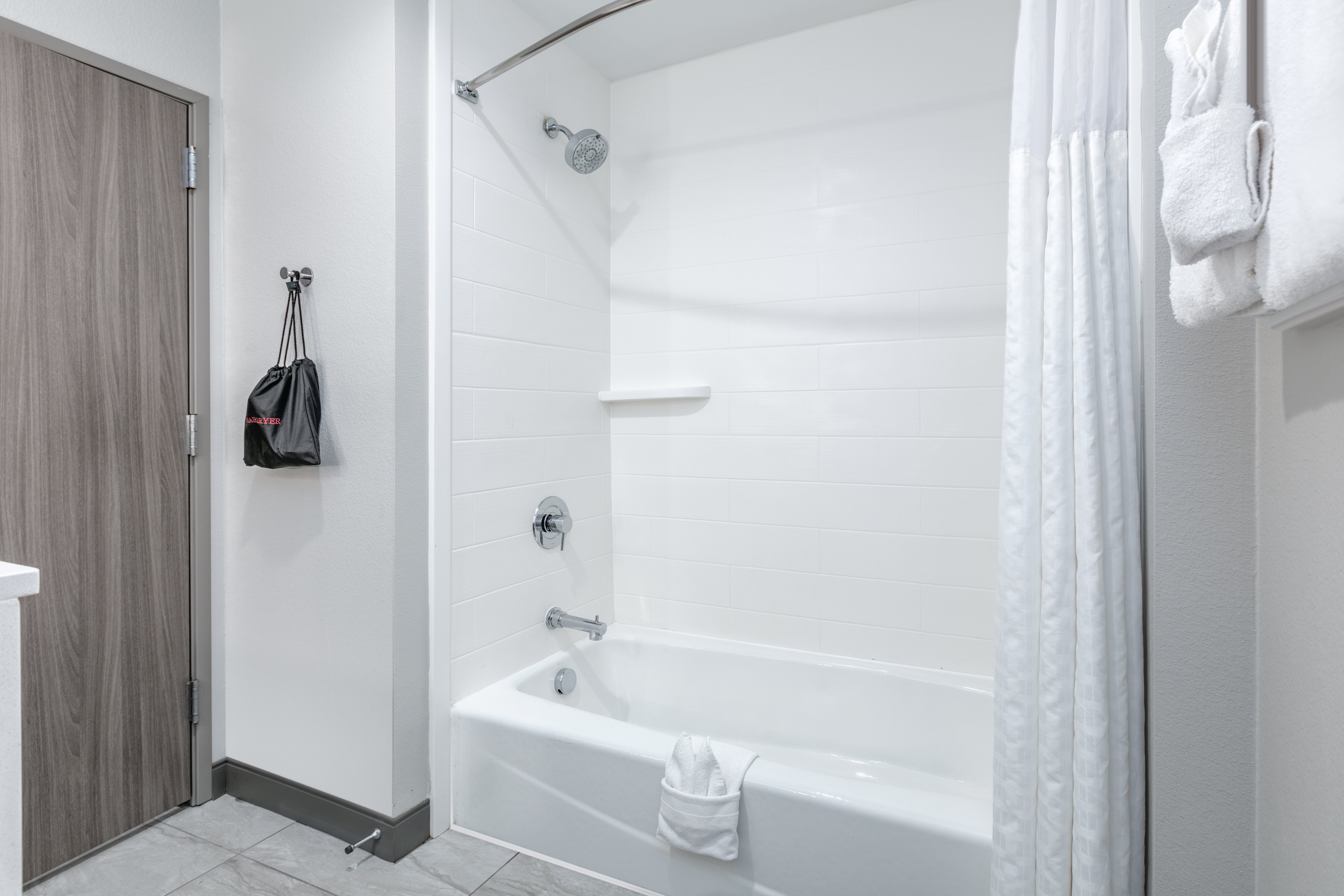 holiday inn express and suites dallas plano north
