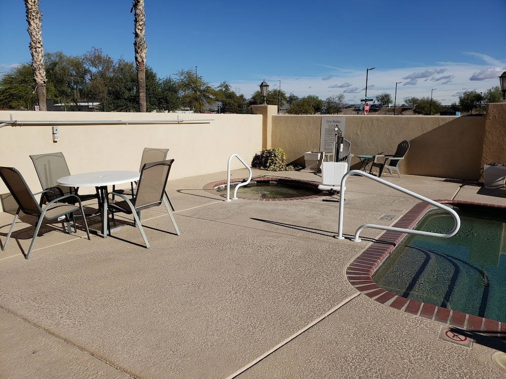 holiday inn express and suites tucson north marana