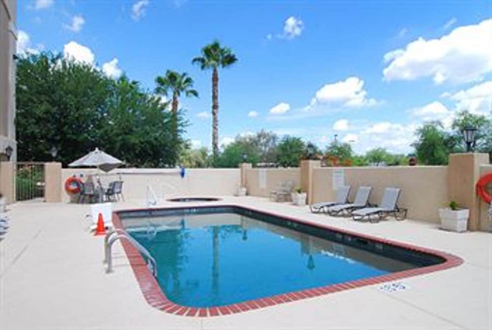 holiday inn express and suites tucson north marana
