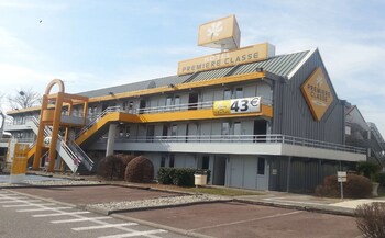 premiere classe lyon est aeroport saint exupery