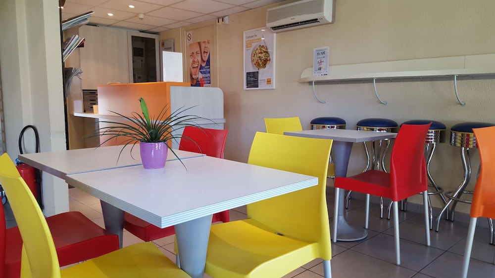 premiere classe lyon est aeroport saint exupery