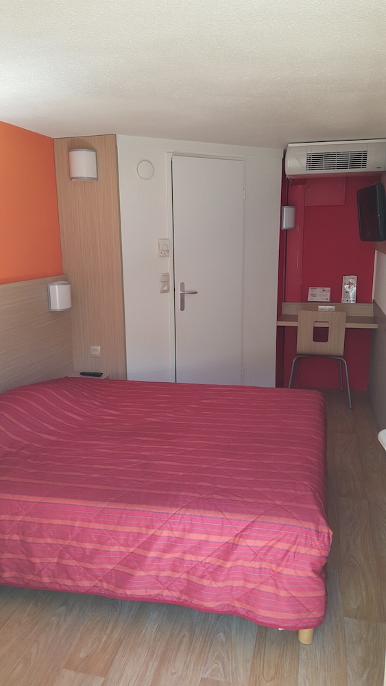 premiere classe lyon est aeroport saint exupery